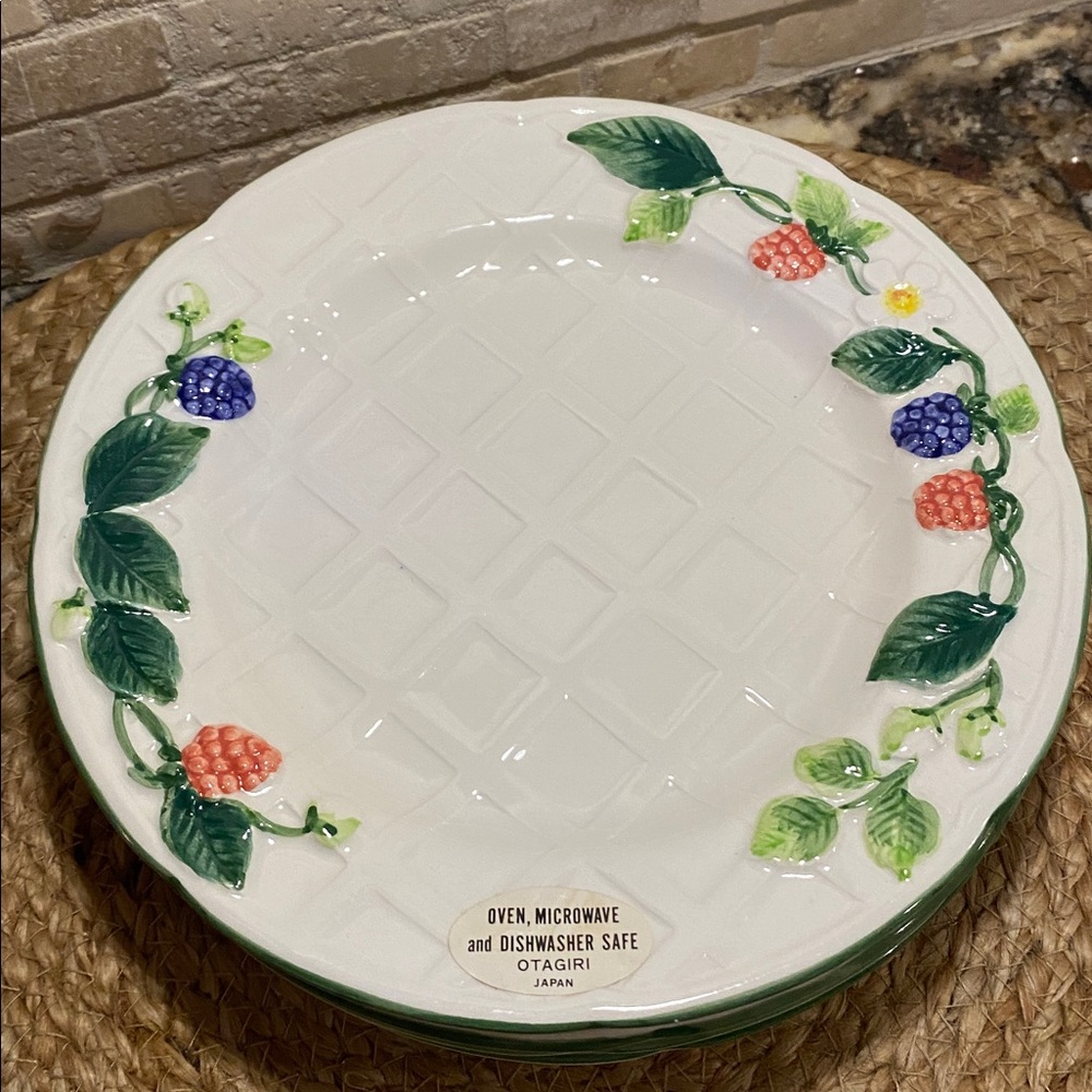 Bundle of 4 Otagiri Ironstone salad plates made in Japan - Picture 6 of 14